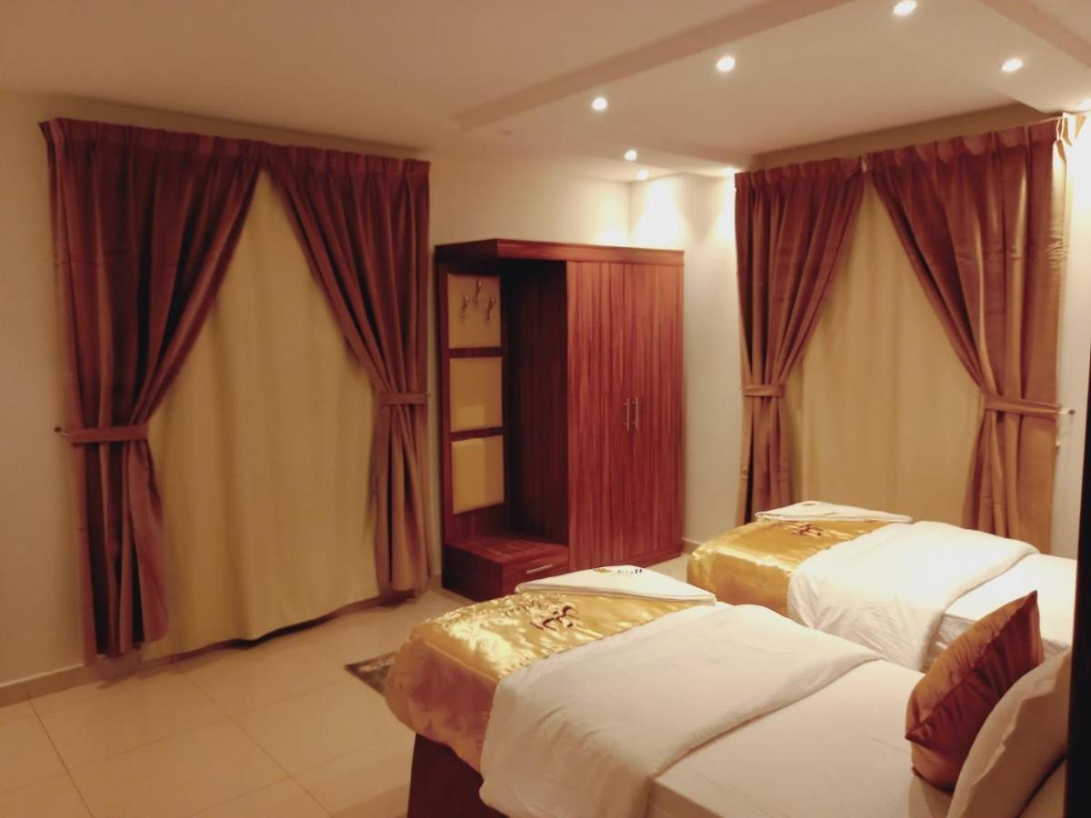 Al Bateel Furnished Apartments リヤード エクステリア 写真