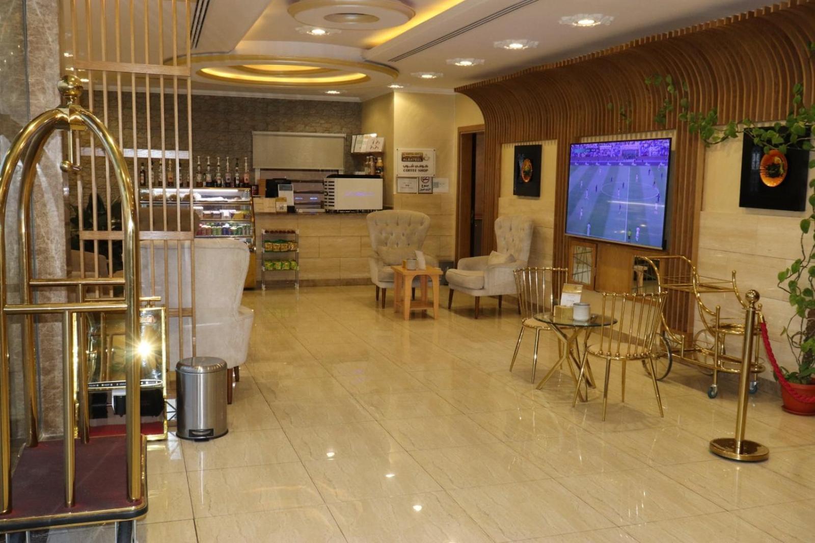 Al Bateel Furnished Apartments リヤード エクステリア 写真