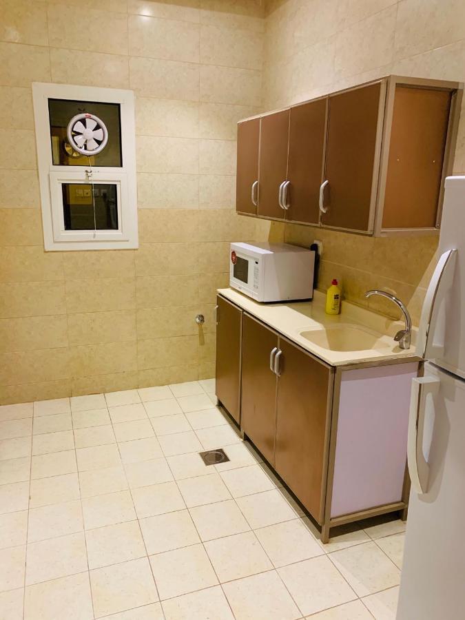 Al Bateel Furnished Apartments リヤード エクステリア 写真