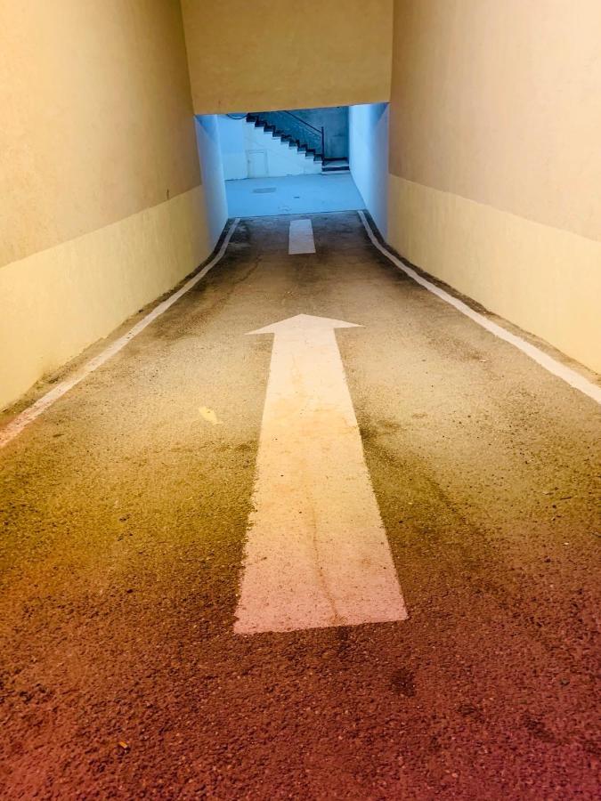 Al Bateel Furnished Apartments リヤード エクステリア 写真