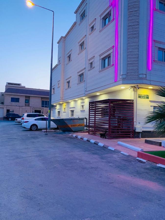 Al Bateel Furnished Apartments リヤード エクステリア 写真